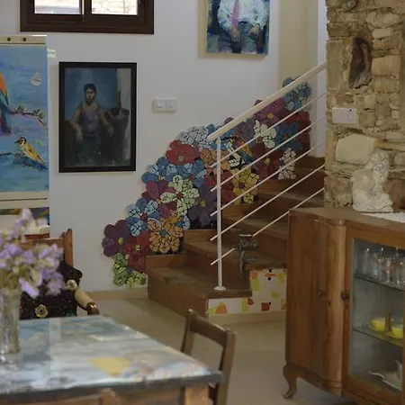 Holiday home Makryiannis House *