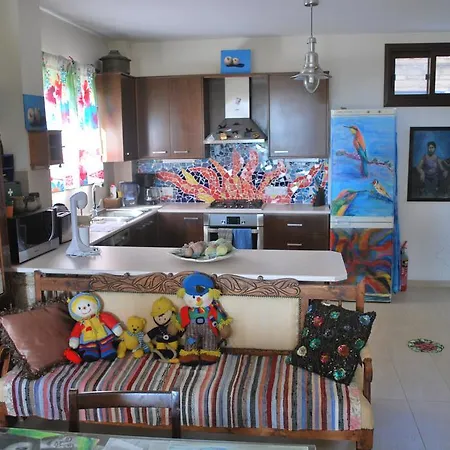 Makryiannis House *